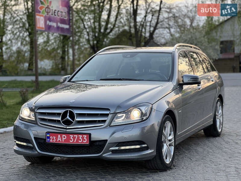 Универсал Mercedes-Benz C-Class 2011 в 