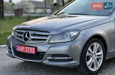 Универсал Mercedes-Benz C-Class 2011 в 