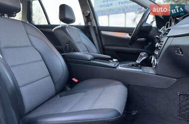 Универсал Mercedes-Benz C-Class 2011 в 