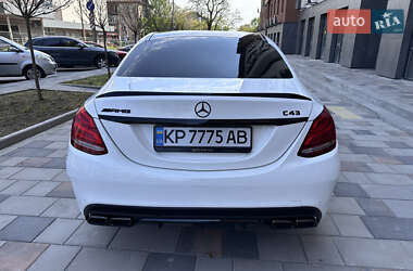 Седан Mercedes-Benz C-Class 2017 в 