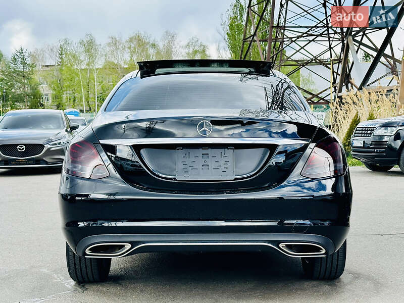 Седан Mercedes-Benz C-Class 2017 в Харькове