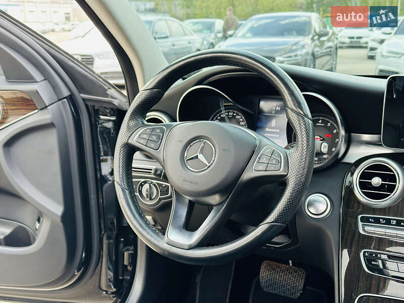 Седан Mercedes-Benz C-Class 2017 в Харькове