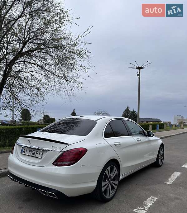 Седан Mercedes-Benz C-Class 2015 в Южноукраїнську