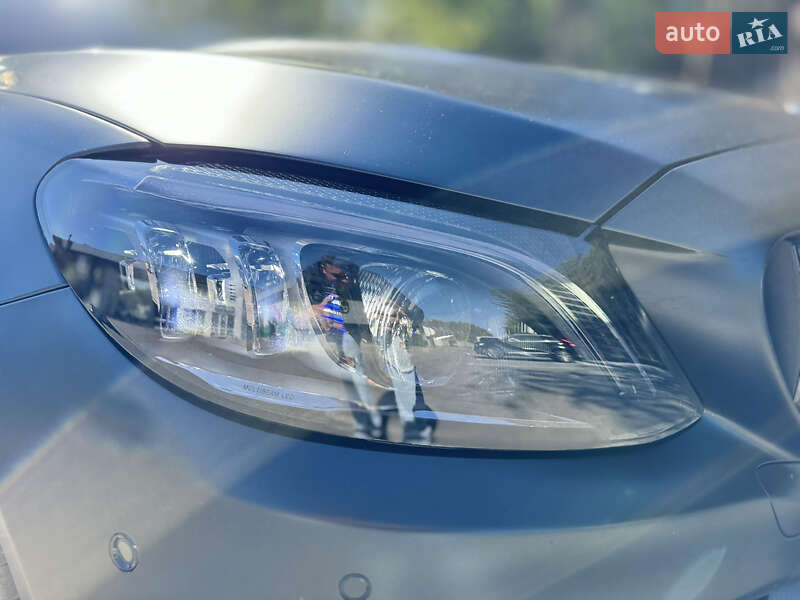 Седан Mercedes-Benz C-Class 2019 в Києві