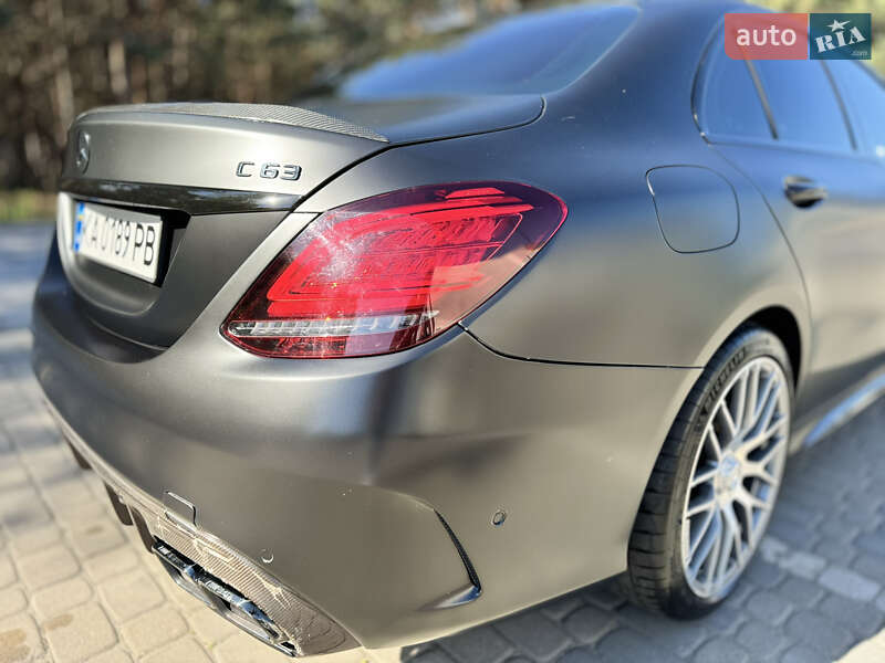 Седан Mercedes-Benz C-Class 2019 в Києві