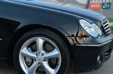 Седан Mercedes-Benz C-Class 2005 в 