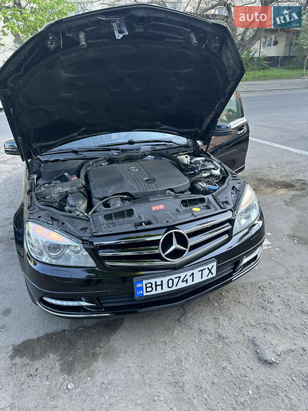 Седан Mercedes-Benz C-Class 2010 в Одессе фото 10 Седан Mercedes-Benz C-Class 2010 в Одессе
