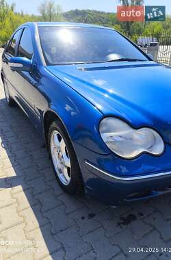 Седан Mercedes-Benz C-Class 2001 в 