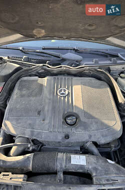 Универсал Mercedes-Benz C-Class 2011 в 