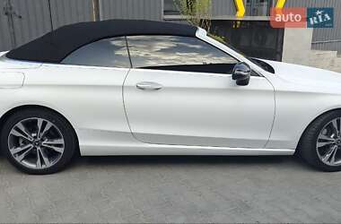 Кабриолет Mercedes-Benz C-Class 2016 в 