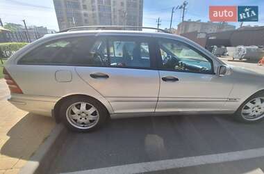 Универсал Mercedes-Benz C-Class 2003 в 