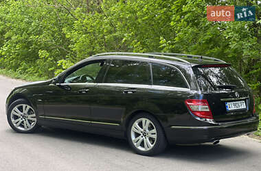 Універсал Mercedes-Benz C-Class 2009 в 