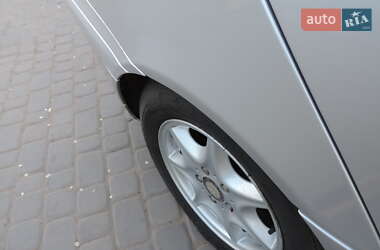 Седан Mercedes-Benz C-Class 2002 в Кривом Роге
