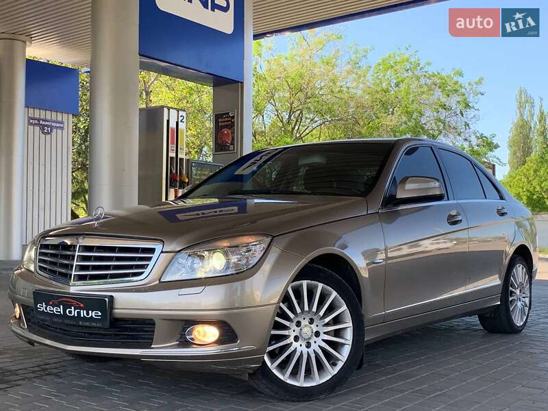 Седан Mercedes-Benz C-Class 2007 в Миколаєві
