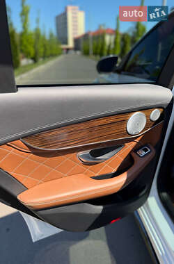 Седан Mercedes-Benz C-Class 2016 в 