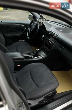 Седан Mercedes-Benz C-Class 2000 в 