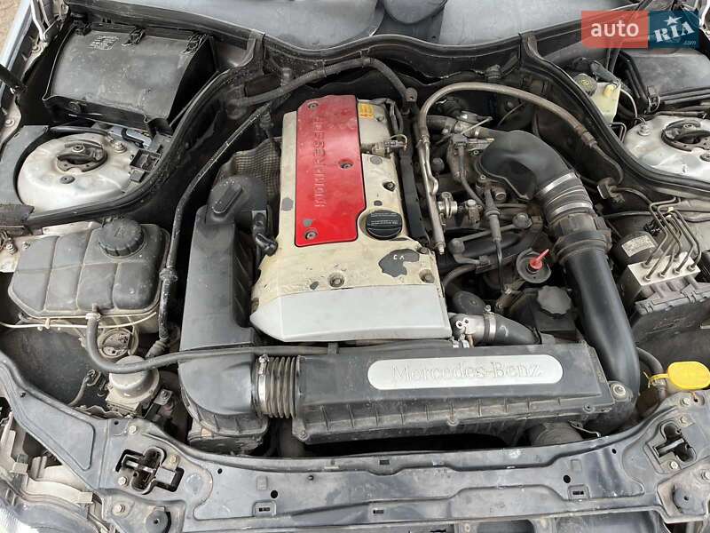 Седан Mercedes-Benz C-Class 2000 в Подольске