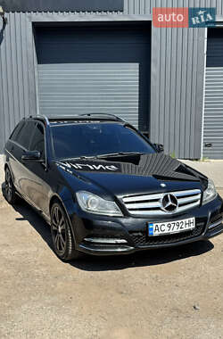 Универсал Mercedes-Benz C-Class 2013 в 