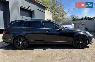Универсал Mercedes-Benz C-Class 2013 в 