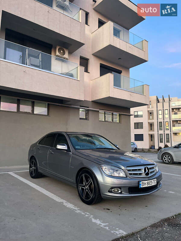 Mercedes-Benz C-Class 2007
