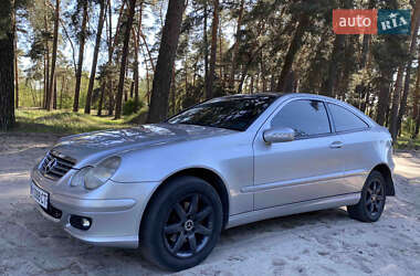 Купе Mercedes-Benz C-Class 2002 в Охтирці