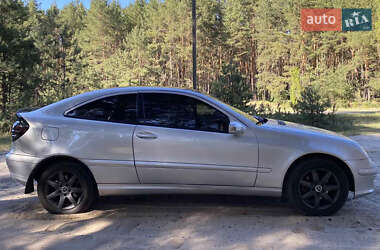 Купе Mercedes-Benz C-Class 2002 в 