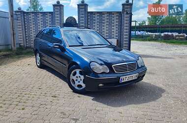 Універсал Mercedes-Benz C-Class 2002 в Івано-Франківську