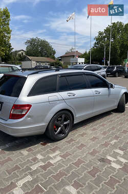 Универсал Mercedes-Benz C-Class 2009 в 
