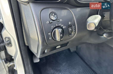 Седан Mercedes-Benz C-Class 2005 в 