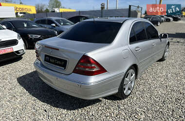 Седан Mercedes-Benz C-Class 2005 в 