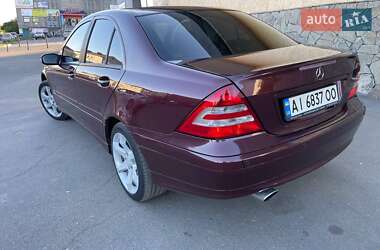 Седан Mercedes-Benz C-Class 2006 в 