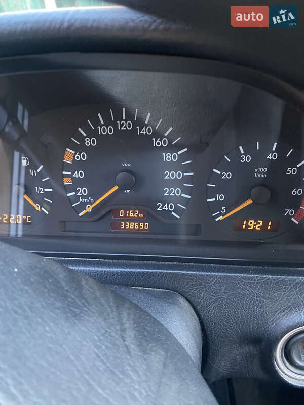 Универсал Mercedes-Benz C-Class 1998 в Прилуках