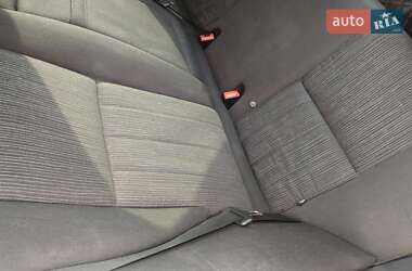 Универсал Mercedes-Benz C-Class 2010 в 