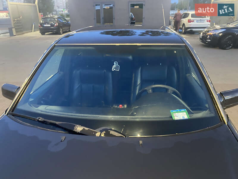 Седан Mercedes-Benz C-Class 1995 в Днепре