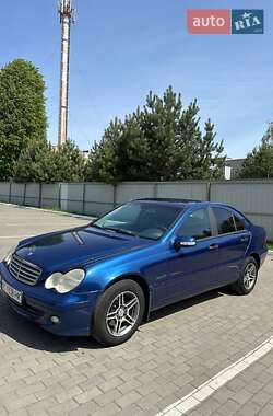 Седан Mercedes-Benz C-Class 2003 в 