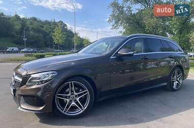 Универсал Mercedes-Benz C-Class 2015 в 