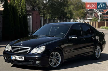 Седан Mercedes-Benz C-Class 2006 в Івано-Франківську