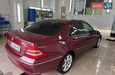 Седан Mercedes-Benz C-Class 2000 в 