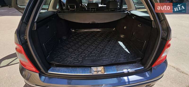 Универсал Mercedes-Benz C-Class 2010 в Одессе фото 11 Универсал Mercedes-Benz C-Class 2010 в Одессе