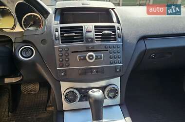 Универсал Mercedes-Benz C-Class 2010 в 
