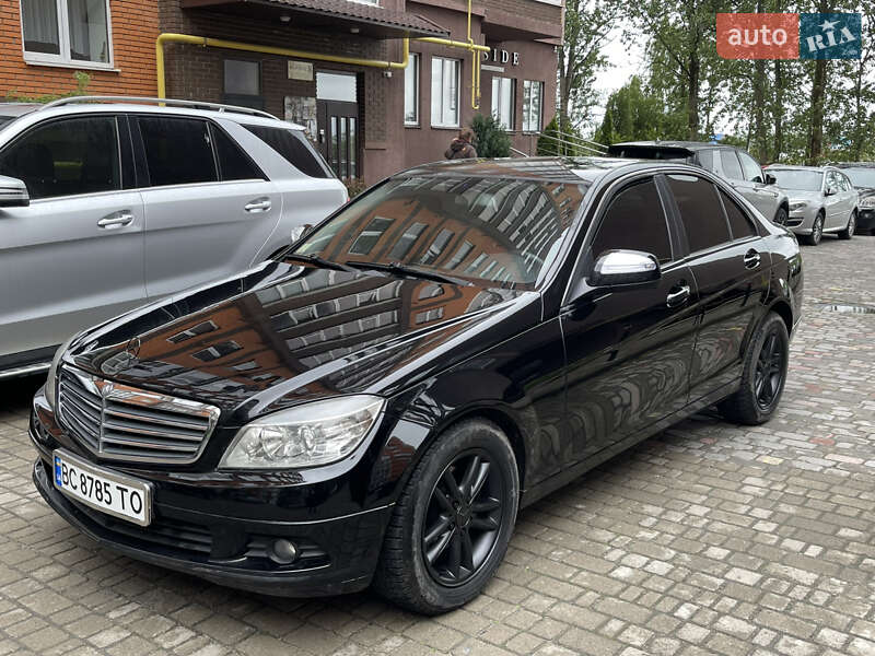 Седан Mercedes-Benz C-Class 2008 в 