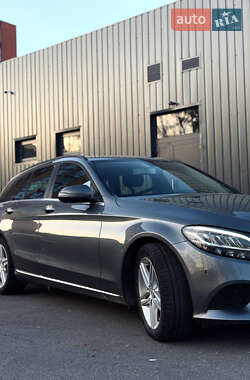 Универсал Mercedes-Benz C-Class 2019 в 