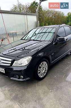 Седан Mercedes-Benz C-Class 2011 в Деражне