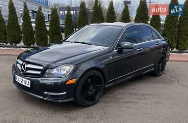 Седан Mercedes-Benz C-Class 2013 в Киеве