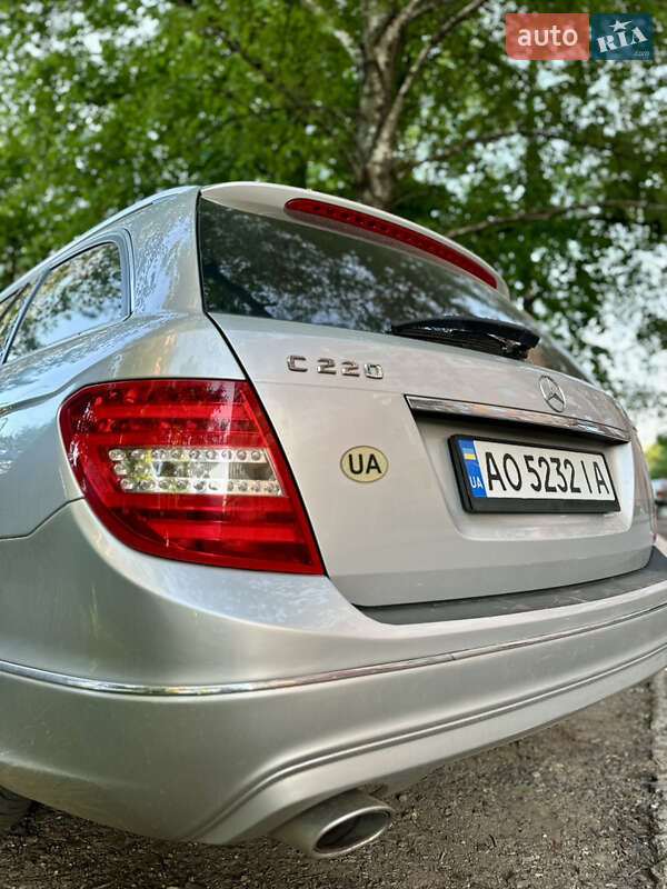 Универсал Mercedes-Benz C-Class 2012 в Ужгороде