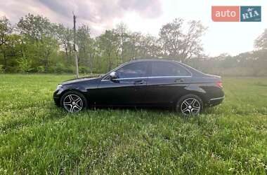 Седан Mercedes-Benz C-Class 2007 в 