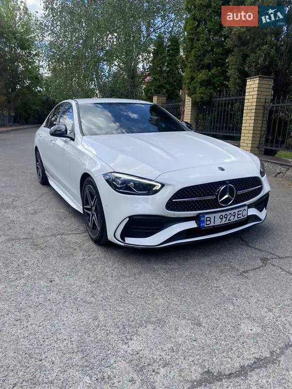 Mercedes-Benz C-Class 2021