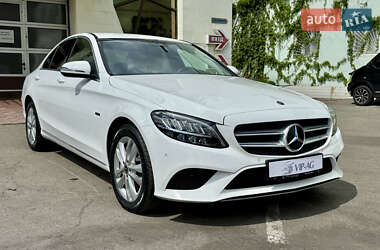 Седан Mercedes-Benz C-Class 2021 в Киеве