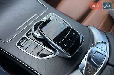 Кабриолет Mercedes-Benz C-Class 2019 в 