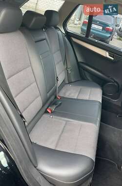 Универсал Mercedes-Benz C-Class 2013 в 